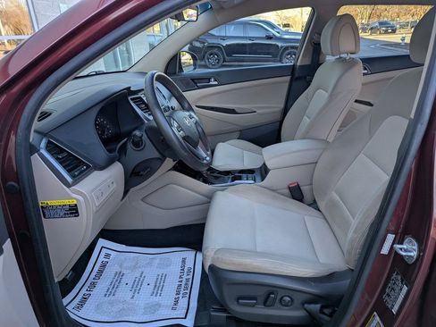 Used 2017 Hyundai Tucson Sport image 13