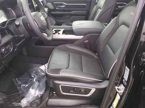 New 2026 RAM 1500 Laramie w/ Night Edition AWD/4WD image 17