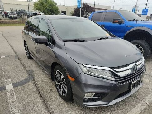 Used 2018 Honda Odyssey Elite image 14