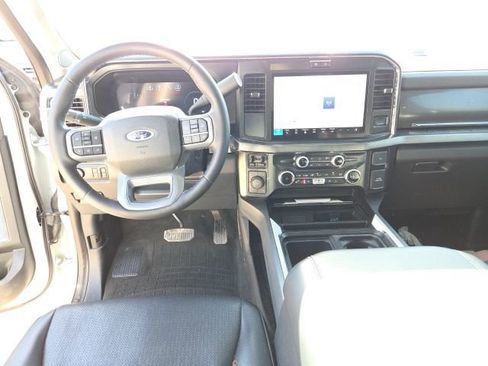 Certified 2025 Ford F350 Lariat image 8