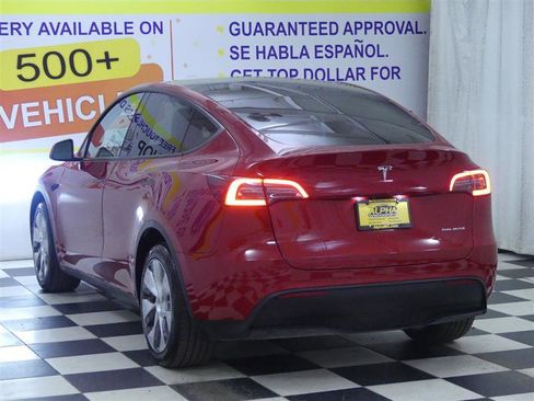 Used 2023 Tesla Model Y Long Range image 6