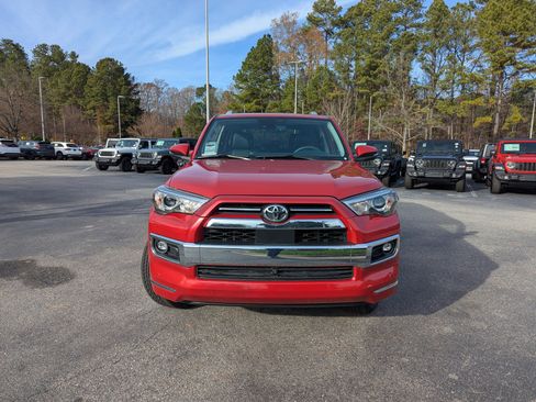Used 2022 Toyota 4Runner Limited image 2