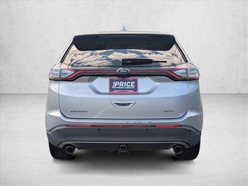 Used 2018 Ford Edge SEL w/ Equipment Group 201A FWD image 7