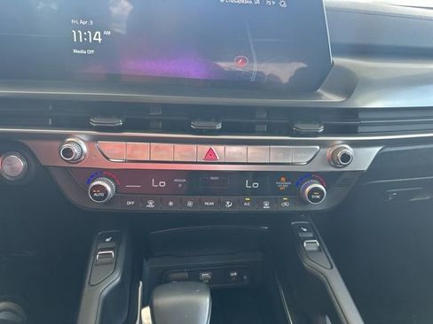 Used 2025 Kia Telluride S image 17