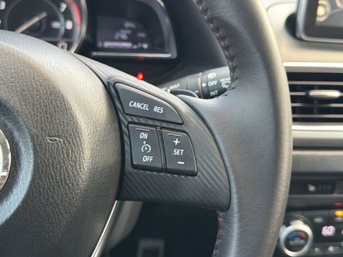 Used 2015 MAZDA MAZDA3 s Grand Touring FWD image 19