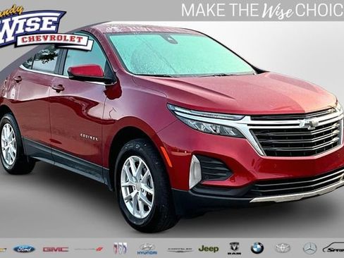 Used 2024 Chevrolet Equinox LT w/ LPO, Floor Liner Package AWD/4WD image 1