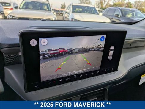 New 2025 Ford Maverick XLT w/ XLT Luxury Package image 18