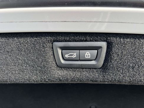 Used 2021 BMW M850i xDrive Convertible image 11