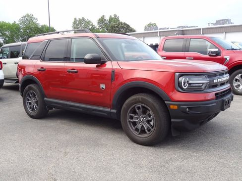Used 2024 Ford Bronco Sport Big Bend w/ Convenience Package AWD/4WD image 2