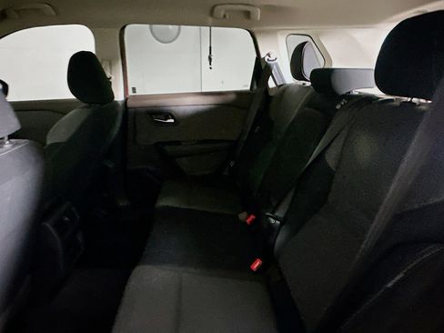 Used 2023 Nissan Rogue SV image 26