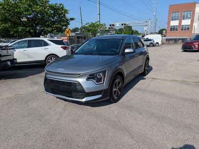 Used 2023 Kia Niro LX