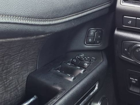 Used 2021 Ford Expedition Limited RWD image 18