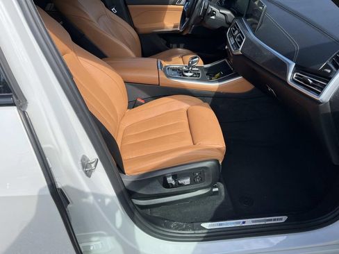 Used 2022 BMW X5 xDrive45e w/ M Sport Package image 23