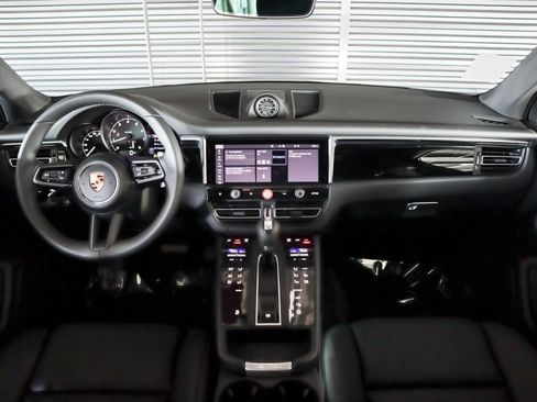 New 2026 Porsche Macan AWD/4WD image 12