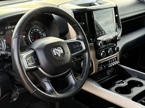 Used 2019 RAM 1500 Laramie RWD image 18