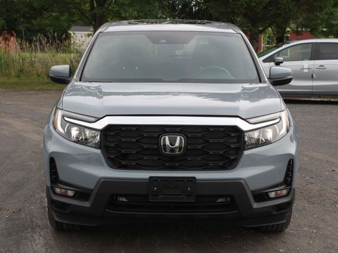 Used 2023 Honda Passport EX-L image 2