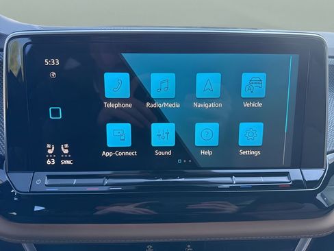 New 2026 Volkswagen Atlas Cross Sport SEL R-Line AWD/4WD image 15