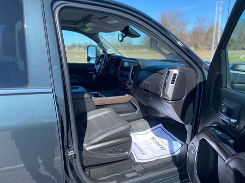 Used 2019 GMC Sierra 2500 Denali image 11