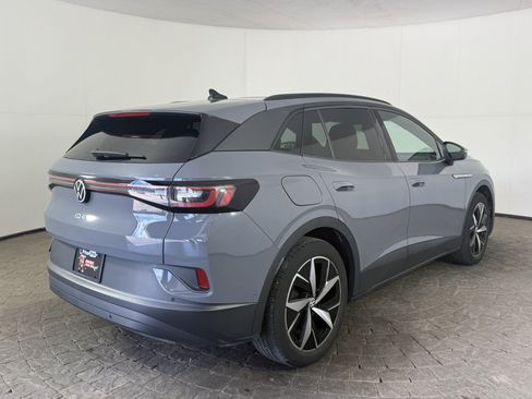 Used 2023 Volkswagen ID.4 S RWD image 9