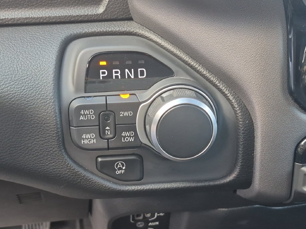 Used 2025 RAM 1500 Big Horn AWD/4WD image 26