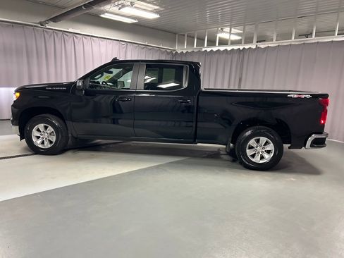 Used 2025 Chevrolet Silverado 1500 LT w/ Work Truck Package AWD/4WD image 4