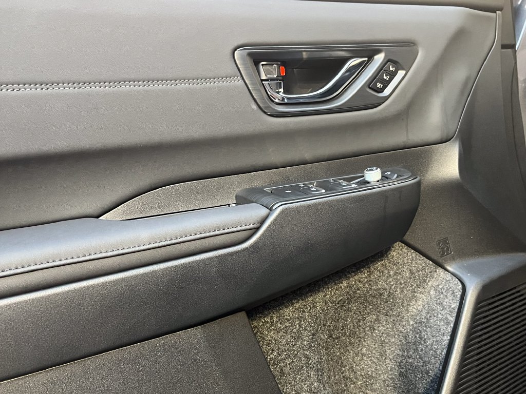 New 2026 Subaru Outback Touring AWD/4WD image 10