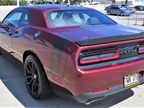 Used 2017 Dodge Challenger R/T w/ Blacktop Package RWD image 4