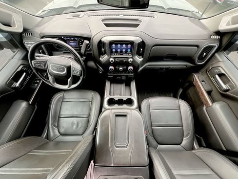 Used 2022 GMC Sierra 3500 Denali AWD/4WD image 18