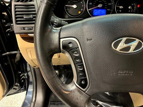 Used 2011 Hyundai Santa Fe Limited AWD/4WD image 11