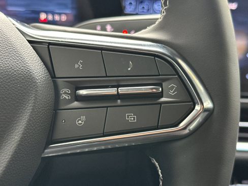 New 2026 Chevrolet Equinox EV LT image 28