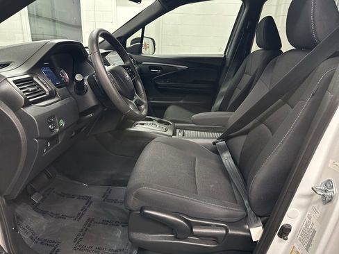 Used 2021 Honda Passport Sport image 21