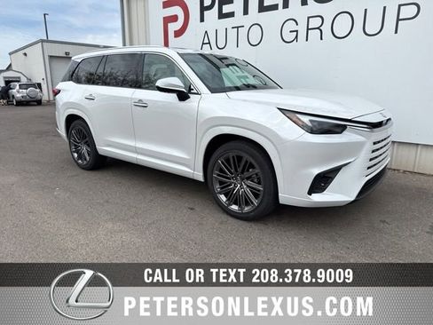 New 2026 Lexus TX 350 AWD image 2