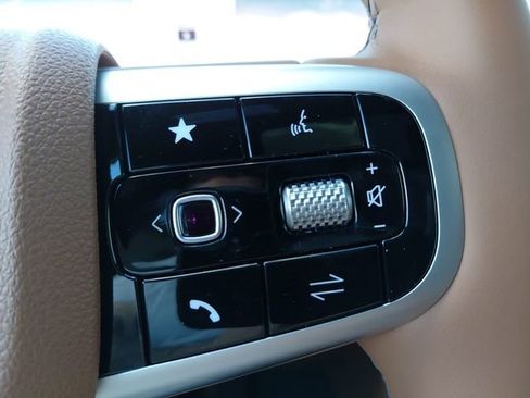 New 2026 Genesis GV70 2.5T Advanced image 35