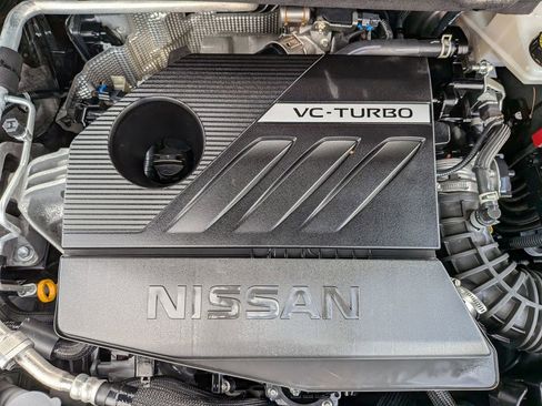 Used 2024 Nissan Rogue SV image 14