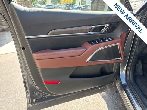 Used 2024 Kia Telluride SX Prestige AWD/4WD image 21