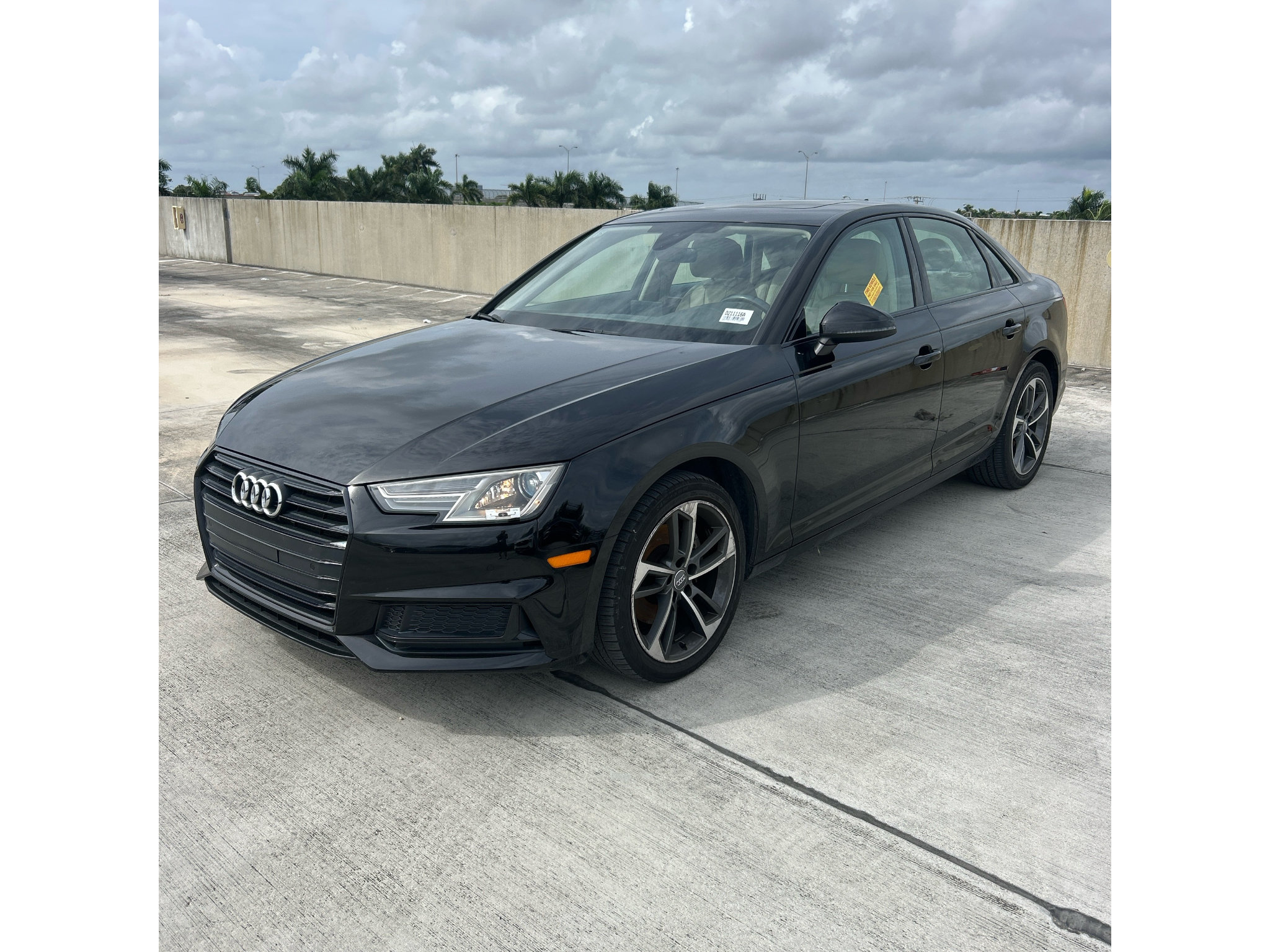 Used 2019 Audi A4 2.0T Premium FWD image 2
