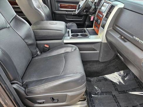 Used 2011 RAM 2500 Laramie w/ Protection Group image 18