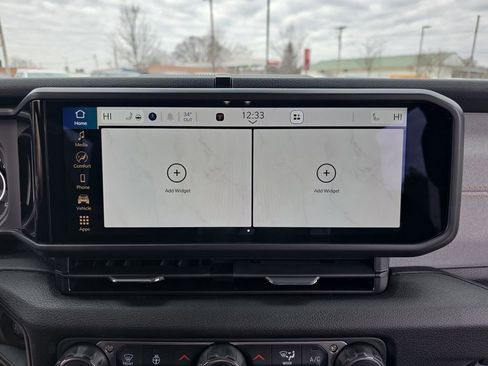 New 2026 Jeep Gladiator Sport image 21