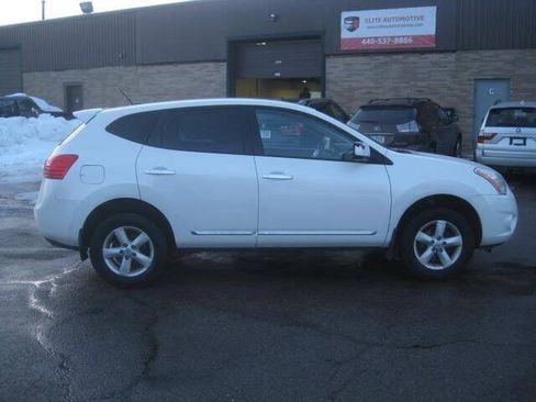 Used 2013 Nissan Rogue S w/ Special Edition Pkg AWD/4WD image 4