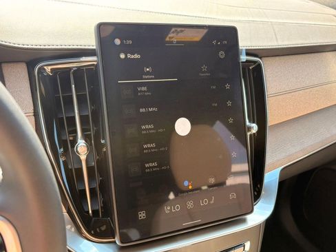 New 2026 Volvo XC90 B6 Plus w/ Protection Package image 28