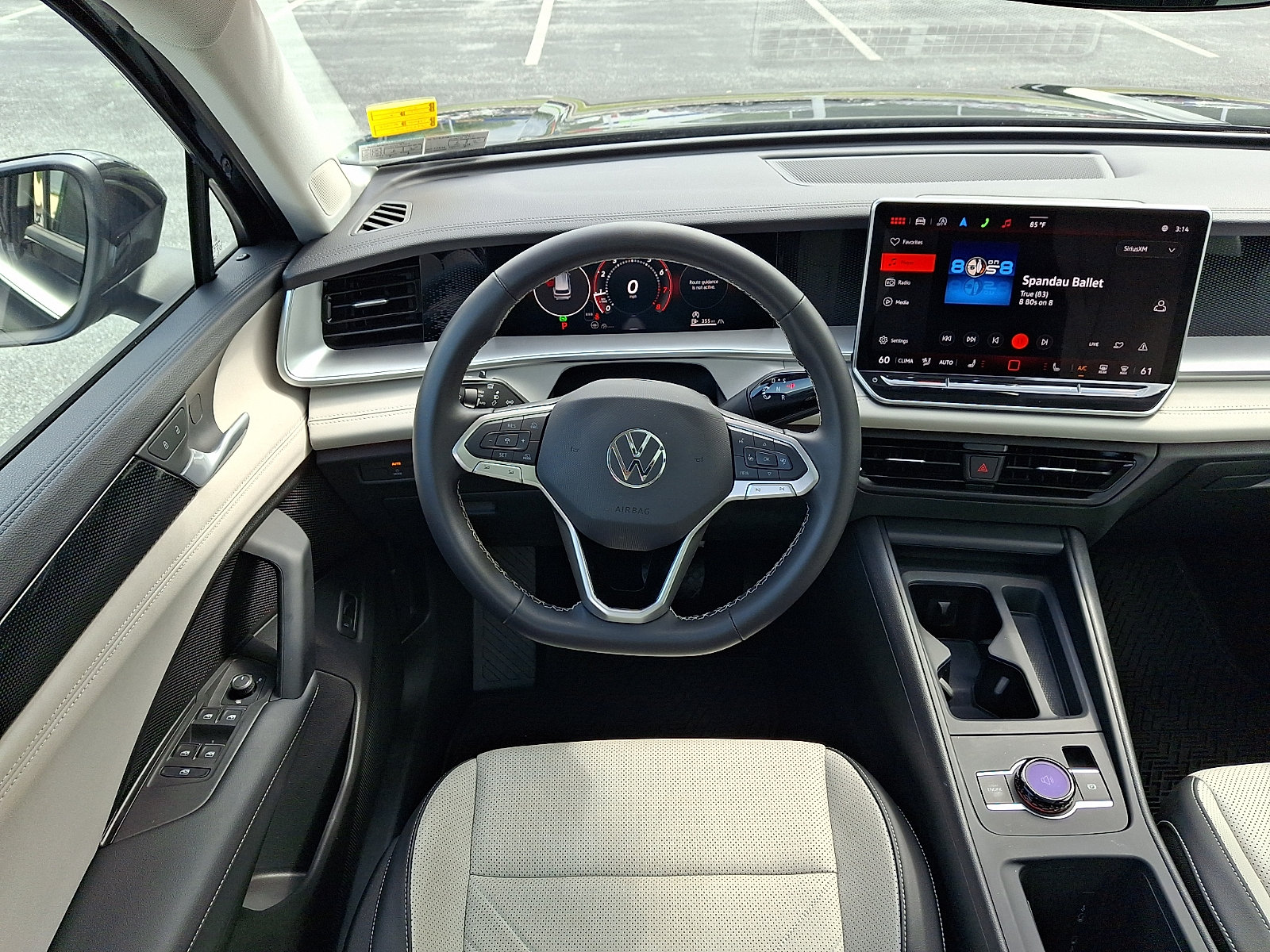 Used 2025 Volkswagen Tiguan SE AWD/4WD image 12
