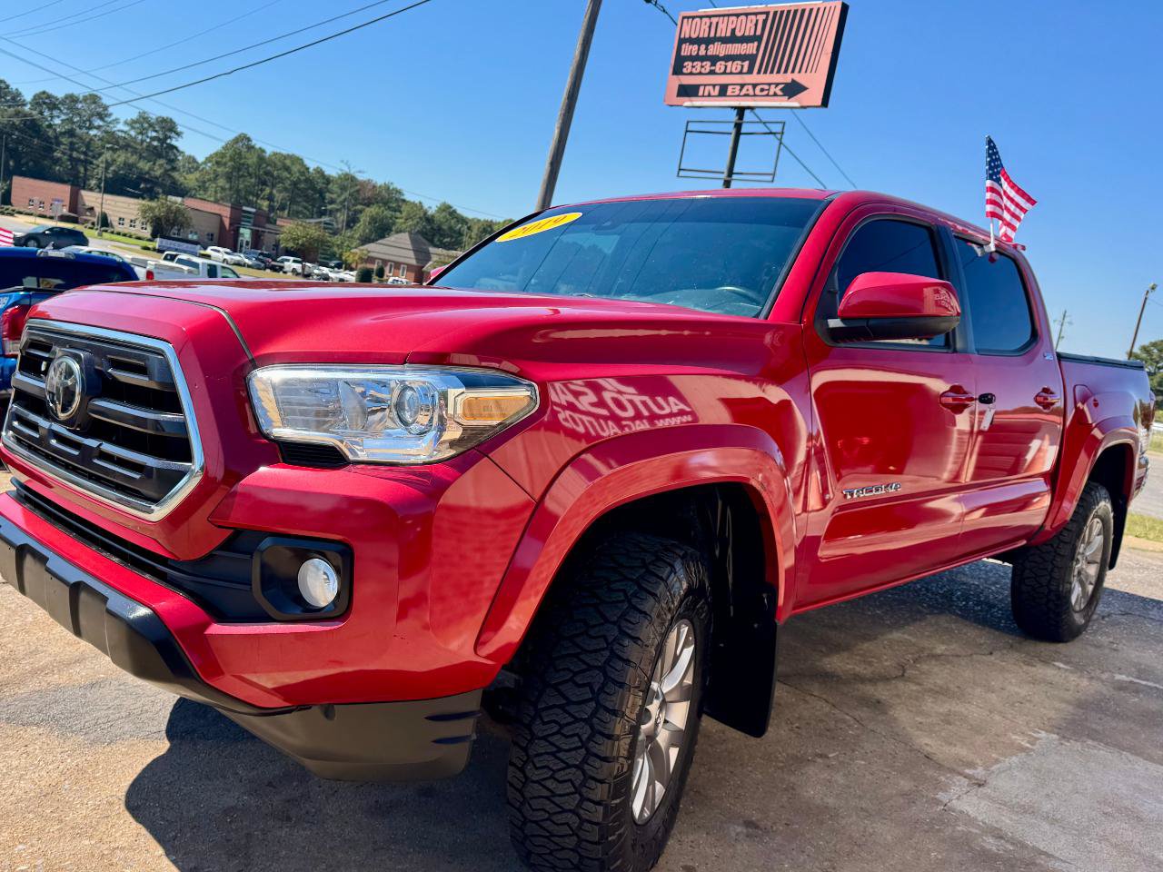 Used 2019 Toyota Tacoma SR5 AWD/4WD image 6