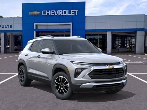 New 2026 Chevrolet TrailBlazer LT w/ Convenience Package FWD image 7