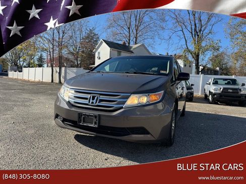 Used 2011 Honda Odyssey EX image 1