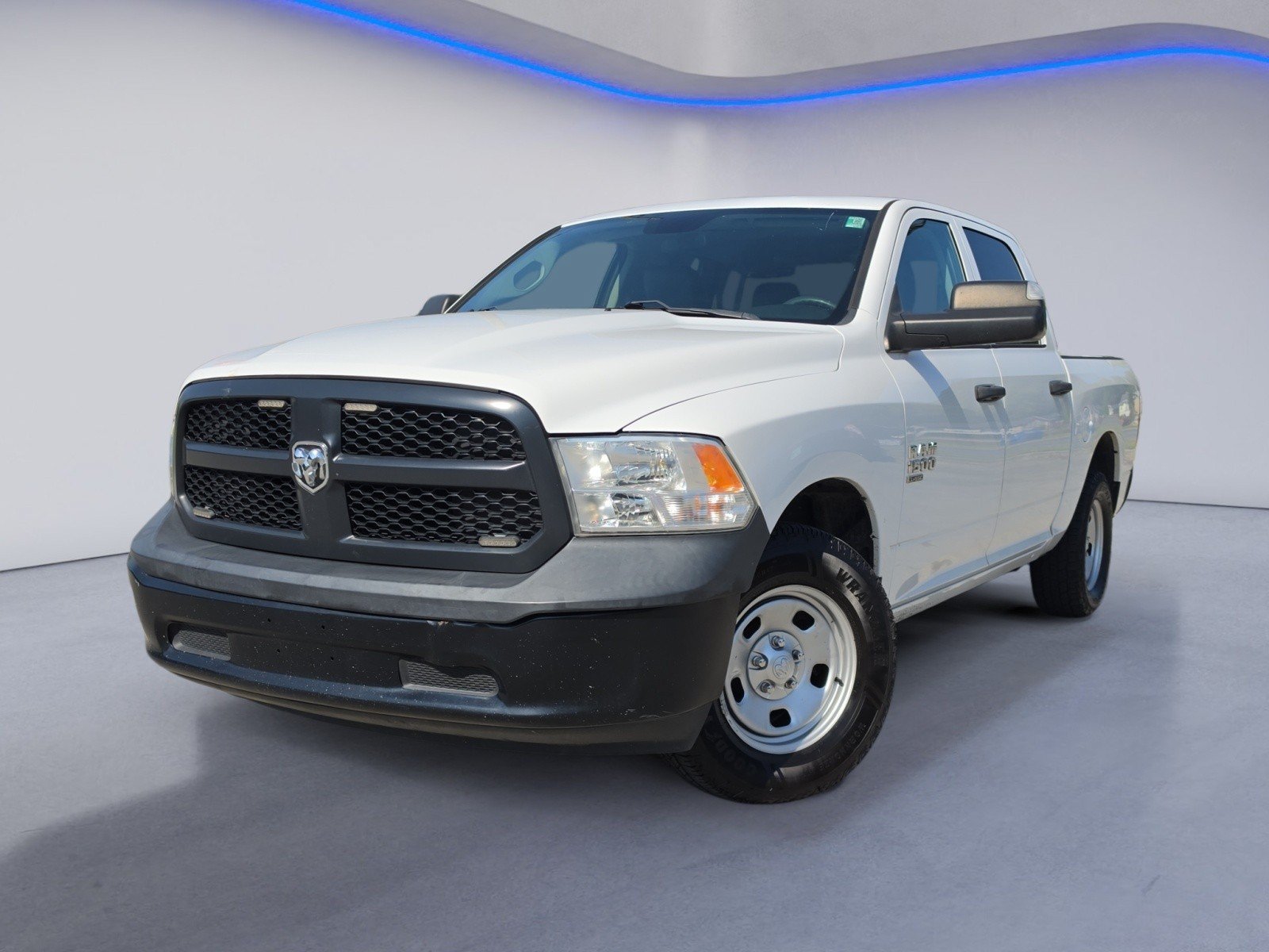Used 2021 RAM 1500 Tradesman w/ Trailer Tow Group AWD/4WD image 2