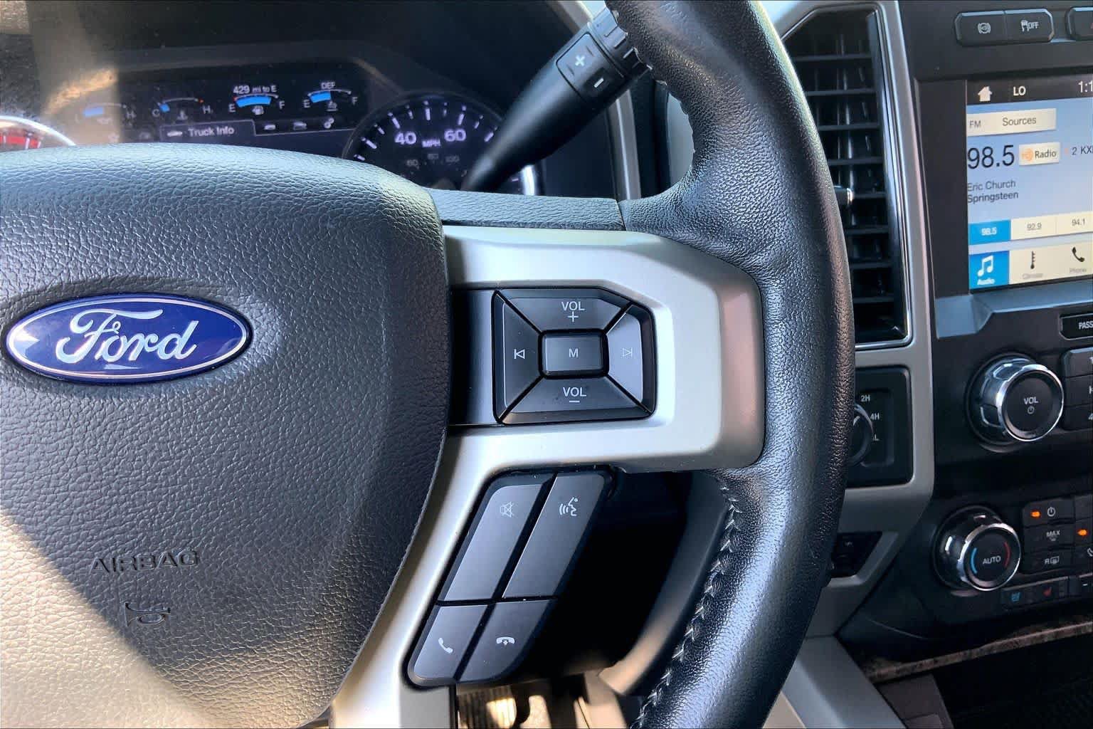 Used 2019 Ford F250 Lariat w/ Lariat Ultimate Package AWD/4WD image 25