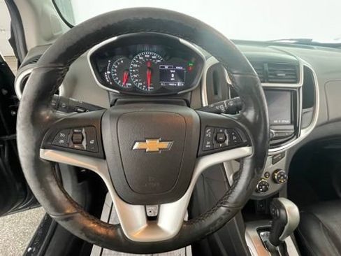 Used 2020 Chevrolet Sonic Premier image 36