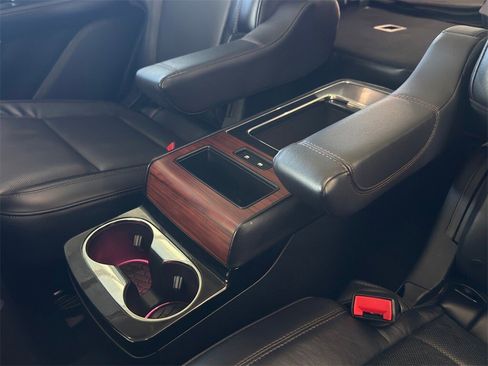 Used 2023 Lincoln Aviator Reserve w/ Equipment Group 201A image 31