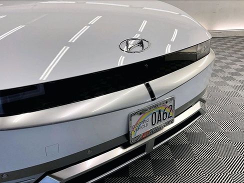 Used 2023 Hyundai Ioniq 5 Limited image 29