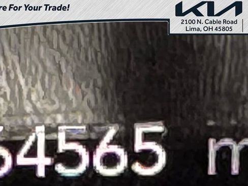 Used 2023 Chrysler Pacifica Touring-L FWD image 23